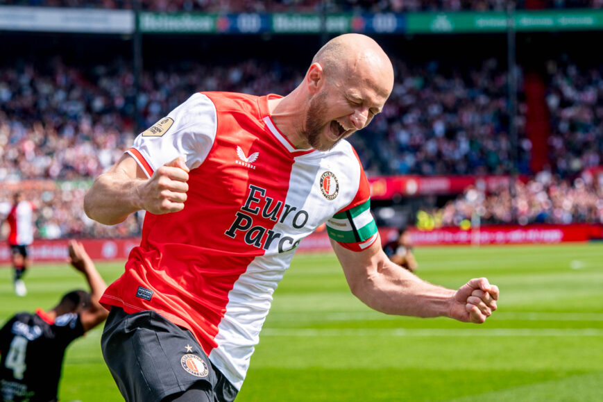 Foto: Trauner reageert op zijn eerste goal in drie jaar Feyenoord