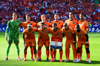 Nederland neemt het op tegen Roemenië in achtste finales EK
