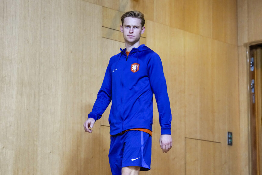 Foto: Volgende klap voor Frenkie de Jong tijdens revalidatie