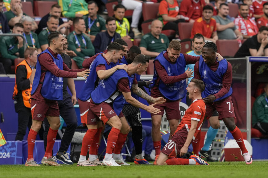 Foto: Dit zijn de opstellingen van Schotland en Zwitserland woensdagavond