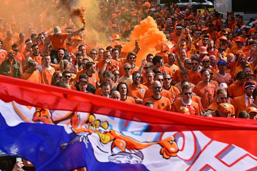 Foto: Buitenland sprakeloos door ‘totale Oranje-gekte’