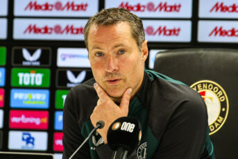 ‘Brian Priske biedt Feyenoord-supporters meteen excuses aan’