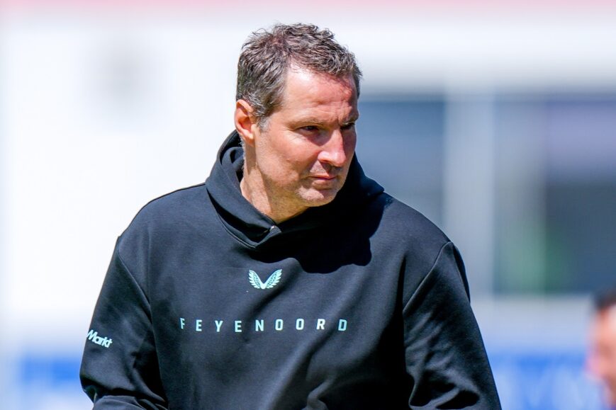 Foto: Feyenoord-trainer Priske predikt rust: “Binnen één of twee weken honderd procent klaar”