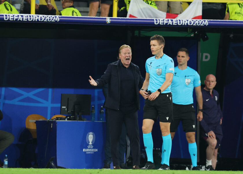 Foto: Ronald Koeman gaat los: ‘Dit maakt voetbal kapot’