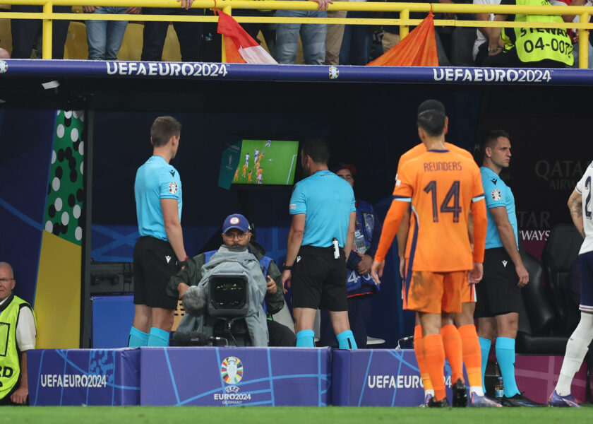 Foto: ‘Nóg een bizarre VAR-blunder bij Oranje-Engeland’