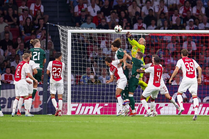 Foto: Ajax schakelt Panathinaikos na strafschoppenthriller uit