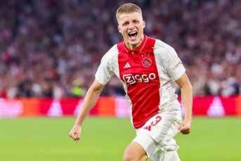 Revival van verguisde Ajax-backs: plots goede opties als vleugelspelers?