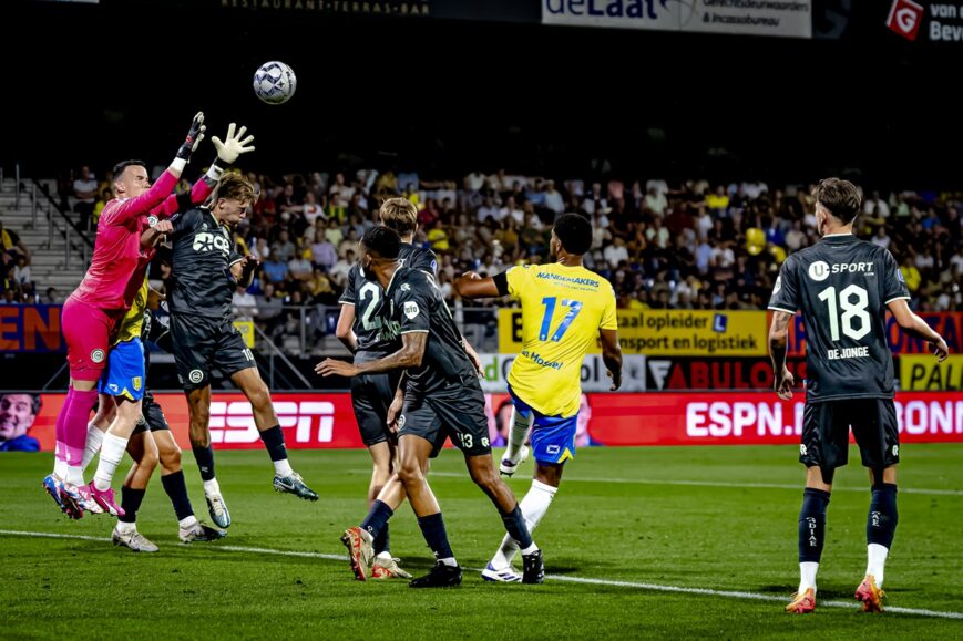 Foto: Opmerkelijke poging Feyenoord bij Eredivisie-keeper