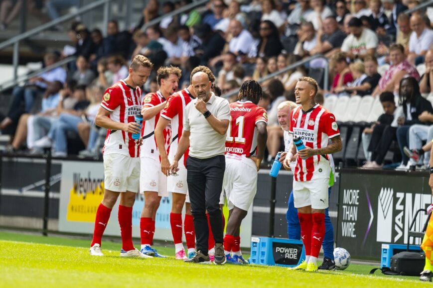 Foto: Opstellingen PSV en Go Ahead: Bosz kiest voor basisdebutant