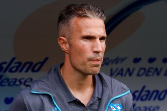 Van Persie laat zich uit over spitsenstrijd bij Oranje: “Hoeft niet per se te scoren”