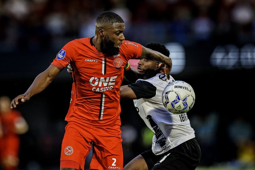 Foto: PEC Zwolle slaat slag met dragende kracht Almere City