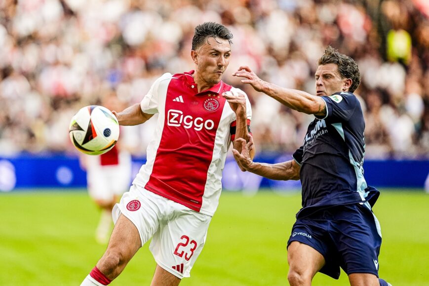 Foto: Steven Berghuis met stomheid geslagen bij Ajax