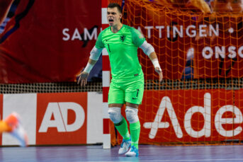 Oranje uitgeschakeld in achtste finale door Oekraïne op WK Futsal: ‘We mogen ontzettend trots zijn’