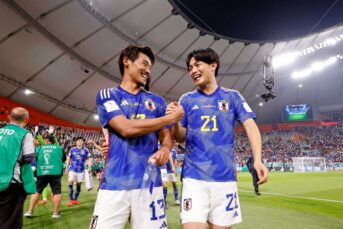 Eredivisie-sterren schitteren voor Japan in monsterzege in WK-kwalificatie