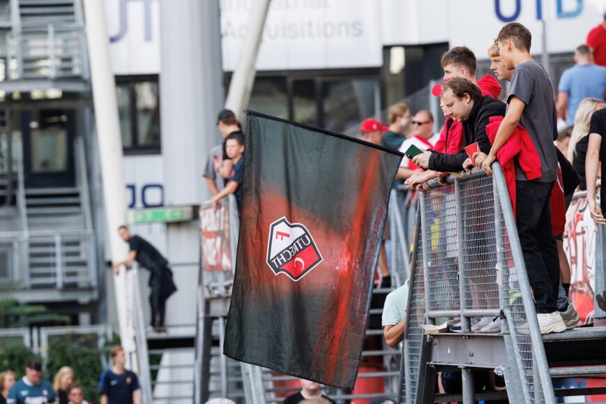 Foto: Dit zijn de opstellingen van FC Utrecht en Willem II