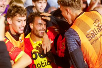 Dit zijn de opstellingen van Go Ahead Eagles en Heracles