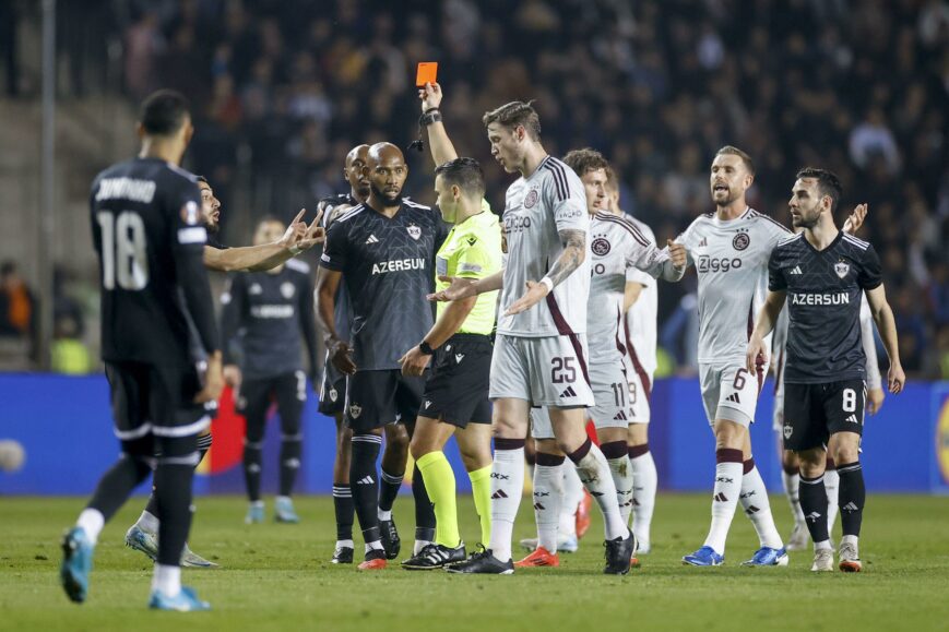 Foto: Binnen en buitenlandse media keihard voor ‘onaantrekkelijk’ Ajax