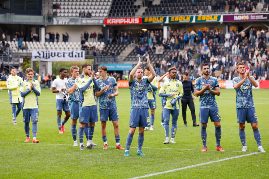 Foto: ‘Zwakke punt Ajax pijnlijk duidelijk geworden’