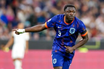 ‘Brian Brobbey slechtste Oranje-spits ooit’