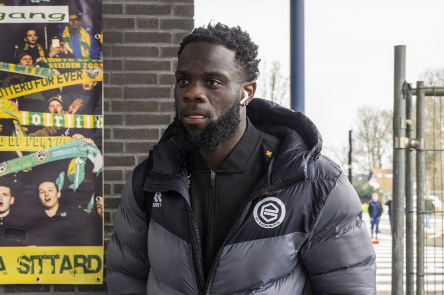 Foto: OFFICIEEL: FC Volendam haalt clubloze Elvis Manu binnenboord