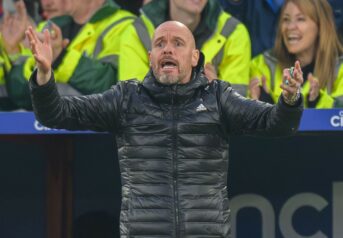 Driessen wijst Ten Hag-zondebok aan: ‘In je hok blijven!’