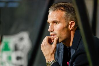 Bekritiseerde Van Persie: “Terecht, maar glas is bij mij altijd halfvol”