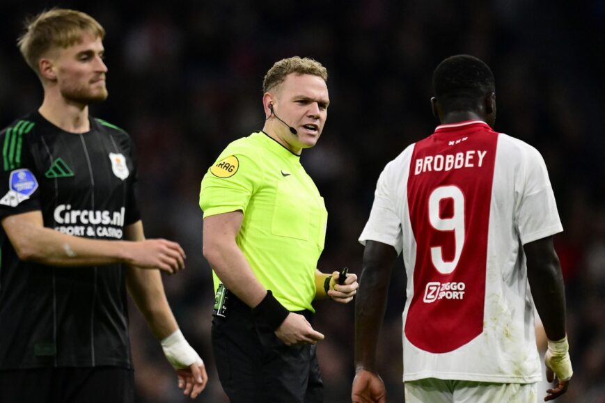 Foto: ‘KNVB-brief na Ajax – PEC Zwolle’