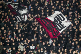 Pijnlijk: uitfluiten in De Kuip