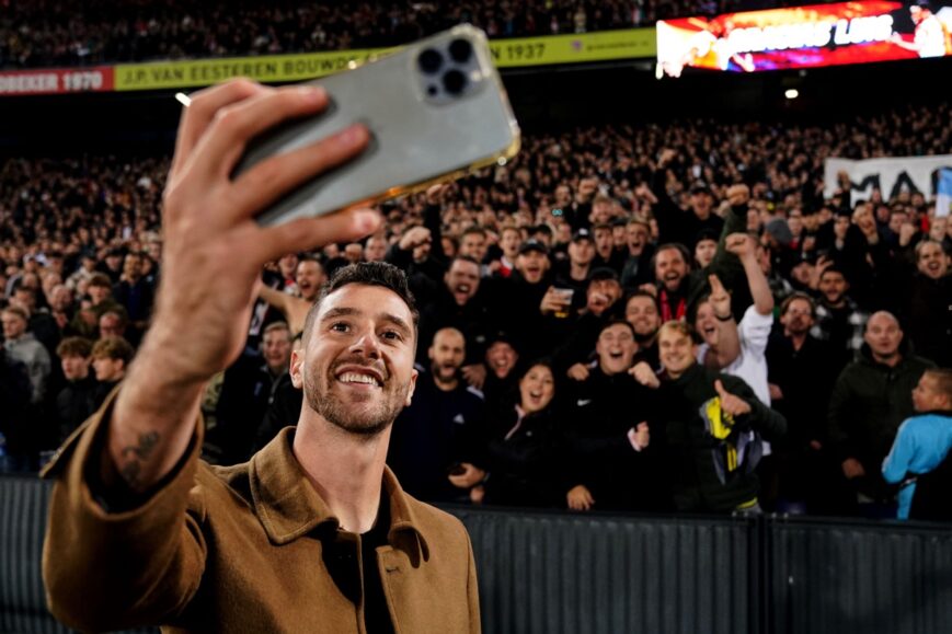 Foto: ‘Gejuich’ bij Feyenoord toen publiekslieveling vertrok