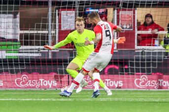 Raakt PSV talentvolle keeper kwijt? ‘Ben veel beter’