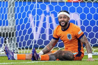 Memphis terug als spits van Oranje