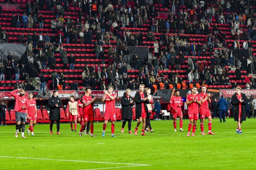 Foto: Woede over respectloze UEFA-actie: ‘Schande!’