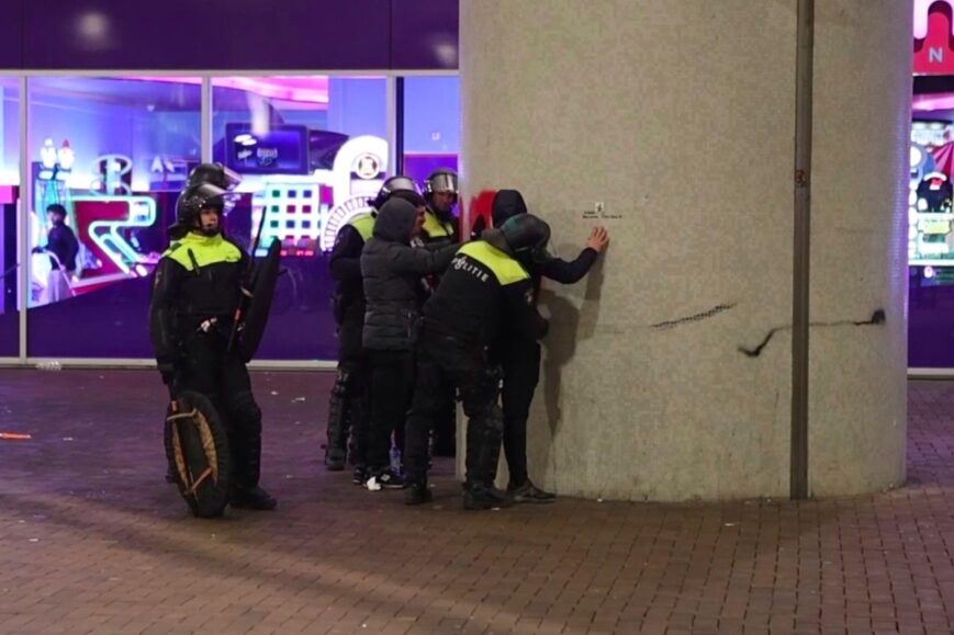 Foto: Hakim Ziyech deelt beelden jacht op Israëliërs in Amsterdam