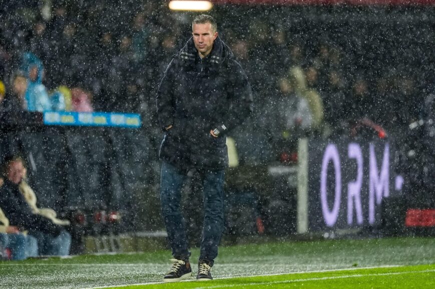 Foto: Terugkeer Van Persie bij Feyenoord valt in het water