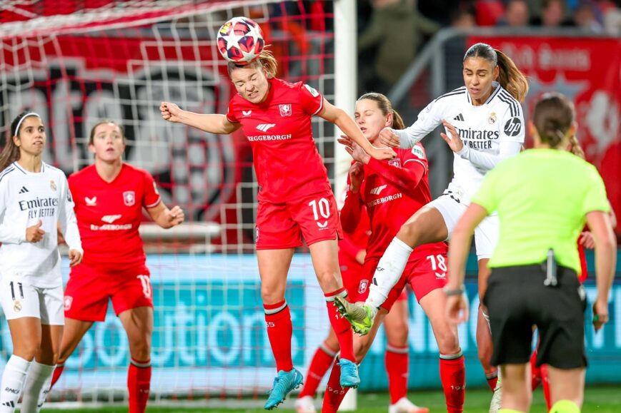 Foto: Moedige Twente-vrouwen verliezen van Real Madrid