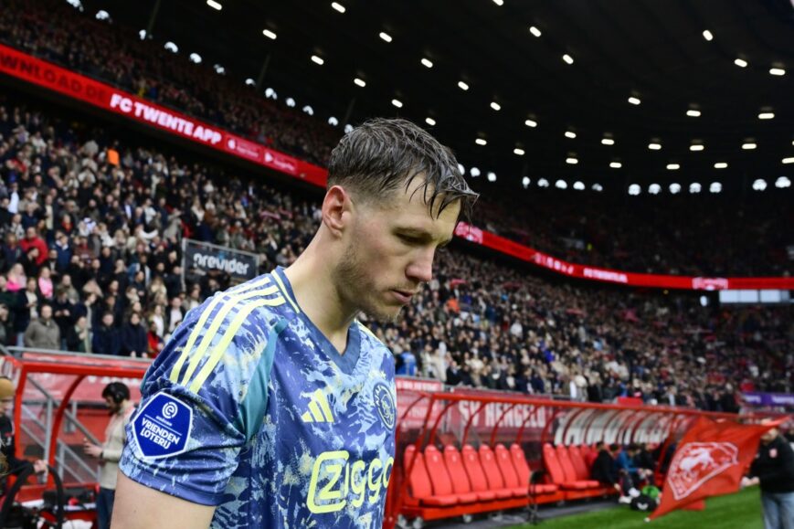 Foto: Gaat Weghorst-bom ontploffen bij Ajax? ‘Verdomd lastig..’