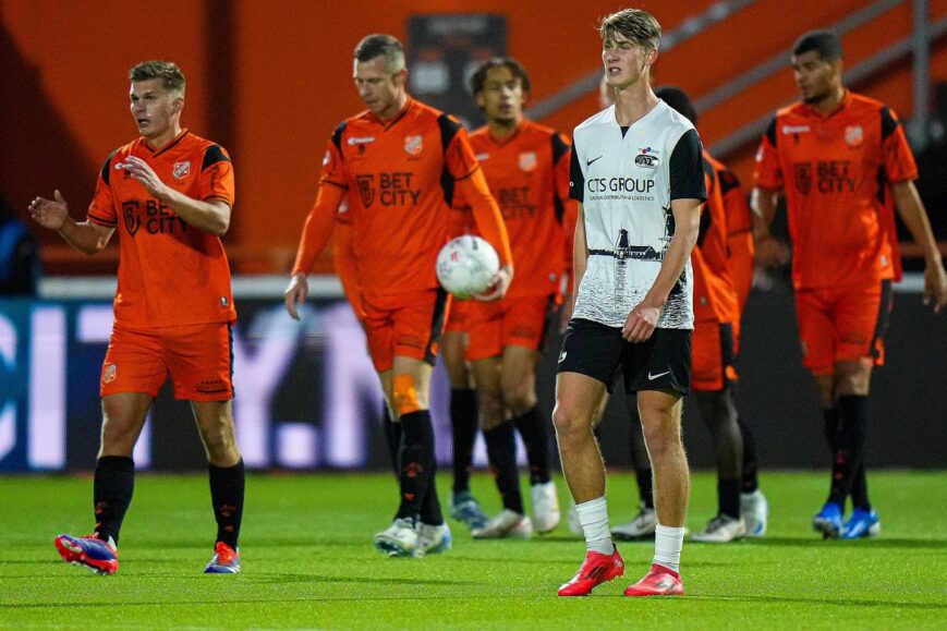 Foto: Volendam maakt geen fout, punt voor Vitesse