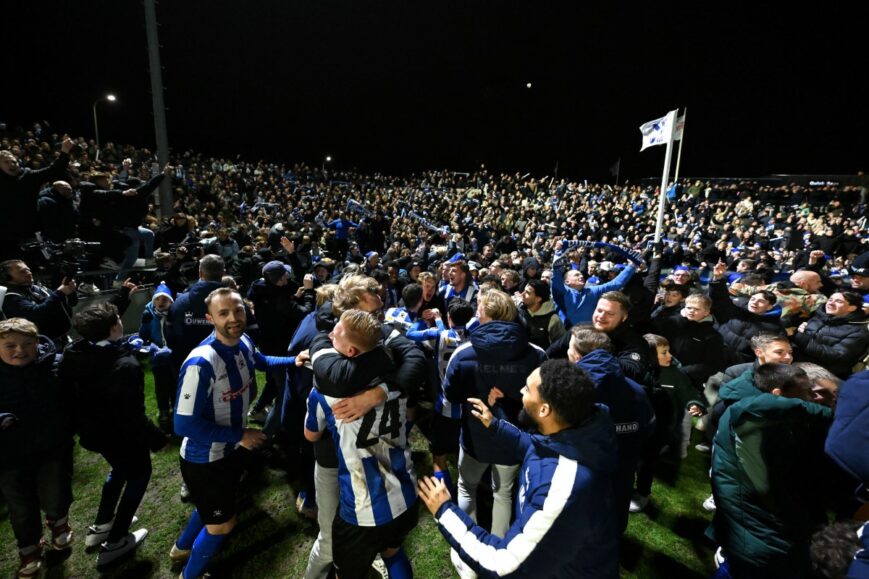 Foto: Sfeeractie Quick Boys imponeert landelijke voetbalfans: ‘Rest mag stoppen, niet te overtreffen’