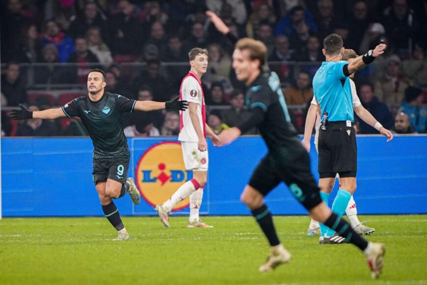 Foto: Lazio-ster Pedro wijst uitblinker Ajax aan: “Erg goed”