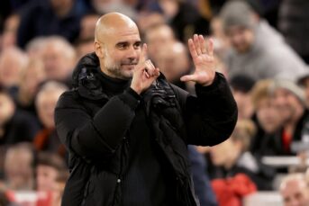 Guardiola sneert in woord en gebaar naar Liverpool-fans