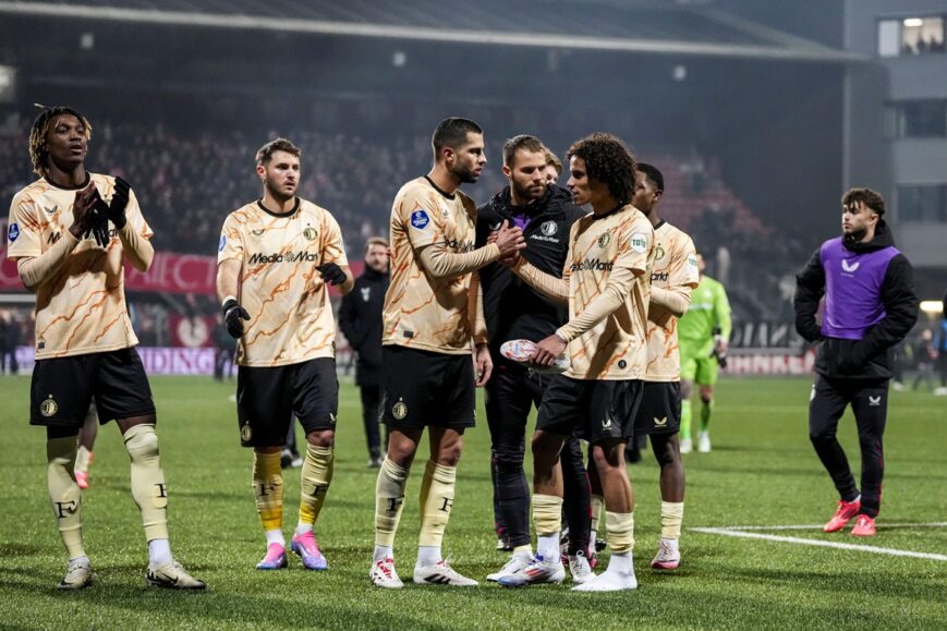 Foto: ‘Feyenoord-record verpulverd in januari door paniek’