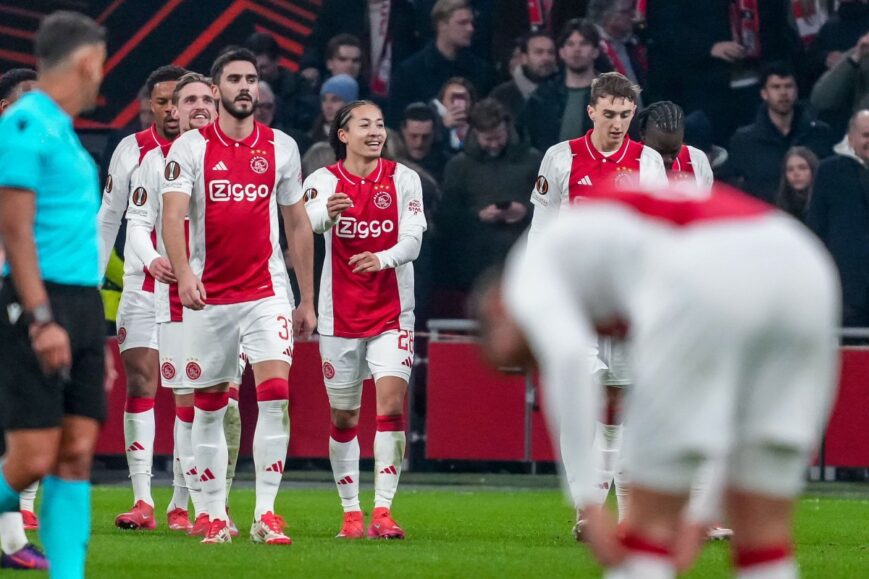 Foto: Ajax revancheert zich na blamage in Letland met prima overwinning op Galatasaray