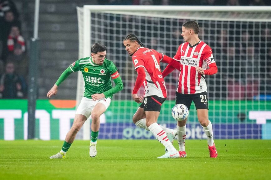 Foto: ‘Matige PSV’er voegt zelfs tegen Excelsior niets toe’