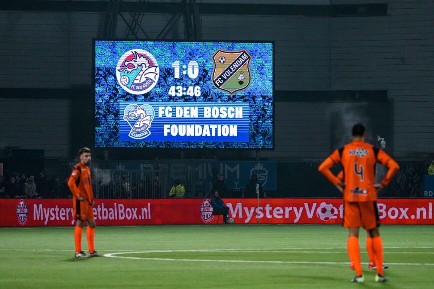 Foto: FC Volendam hard onderuit in Den Bosch