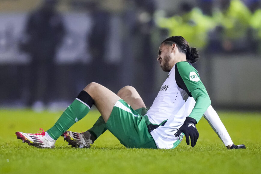 Foto: ‘Feyenoord maakt nieuwe Zerrouki-blunder’