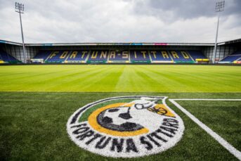 Bedenkingen bij Eredivisie-duel: “Er staat écht veel water op, ik schrok ervan”