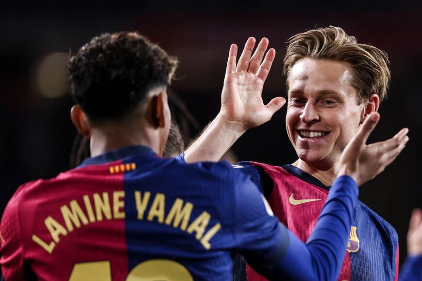 Foto: Frenkie de Jong wijst Barça de weg naar monsterscore