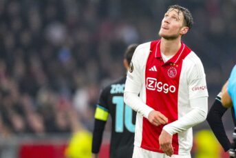 Weghorst voelt Ajax-last: “Staat ver af van mijn filosofie”