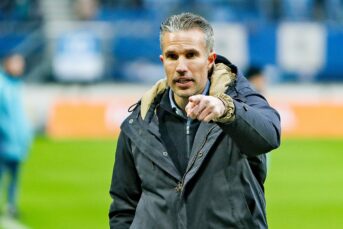 ‘Zware sanctie voor Robin van Persie’