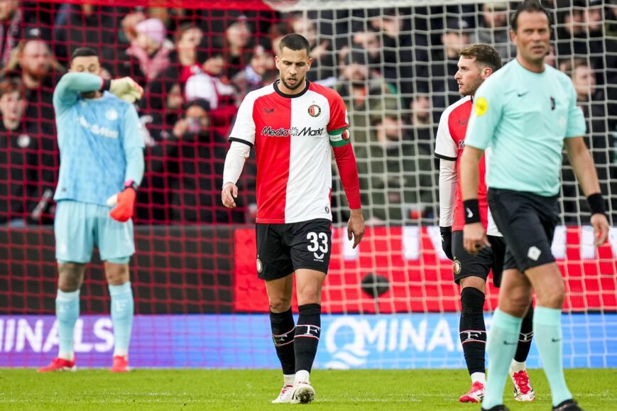 Foto: ‘Pleuris breekt uit bij Feyenoord’